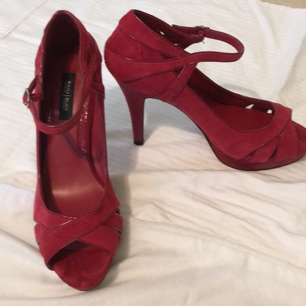 Berry Suede Platform Heels-White HouseBlack Market